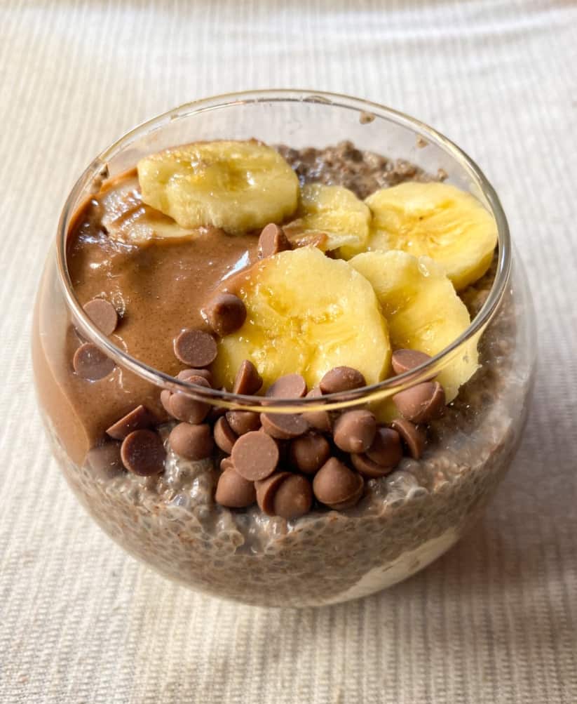 Chocolate chia pudding recipe - add toppings to chocolate chia seed pudding