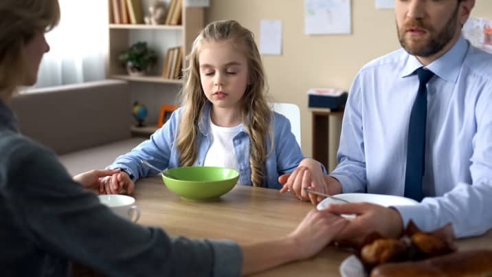 the family ritual of saying thanks before food