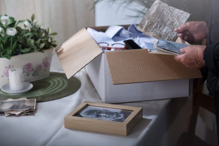 keeping sentimental items- decluttering mistakes to avoid