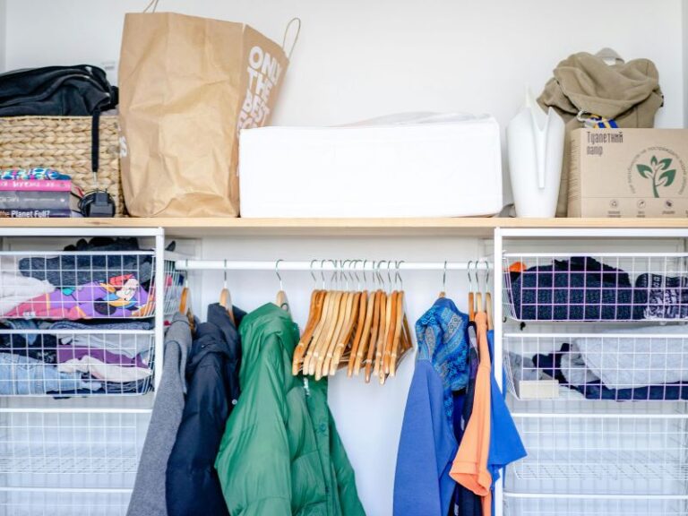 50 Closet Organization Hacks That’ll Change How You Use Space Forever
