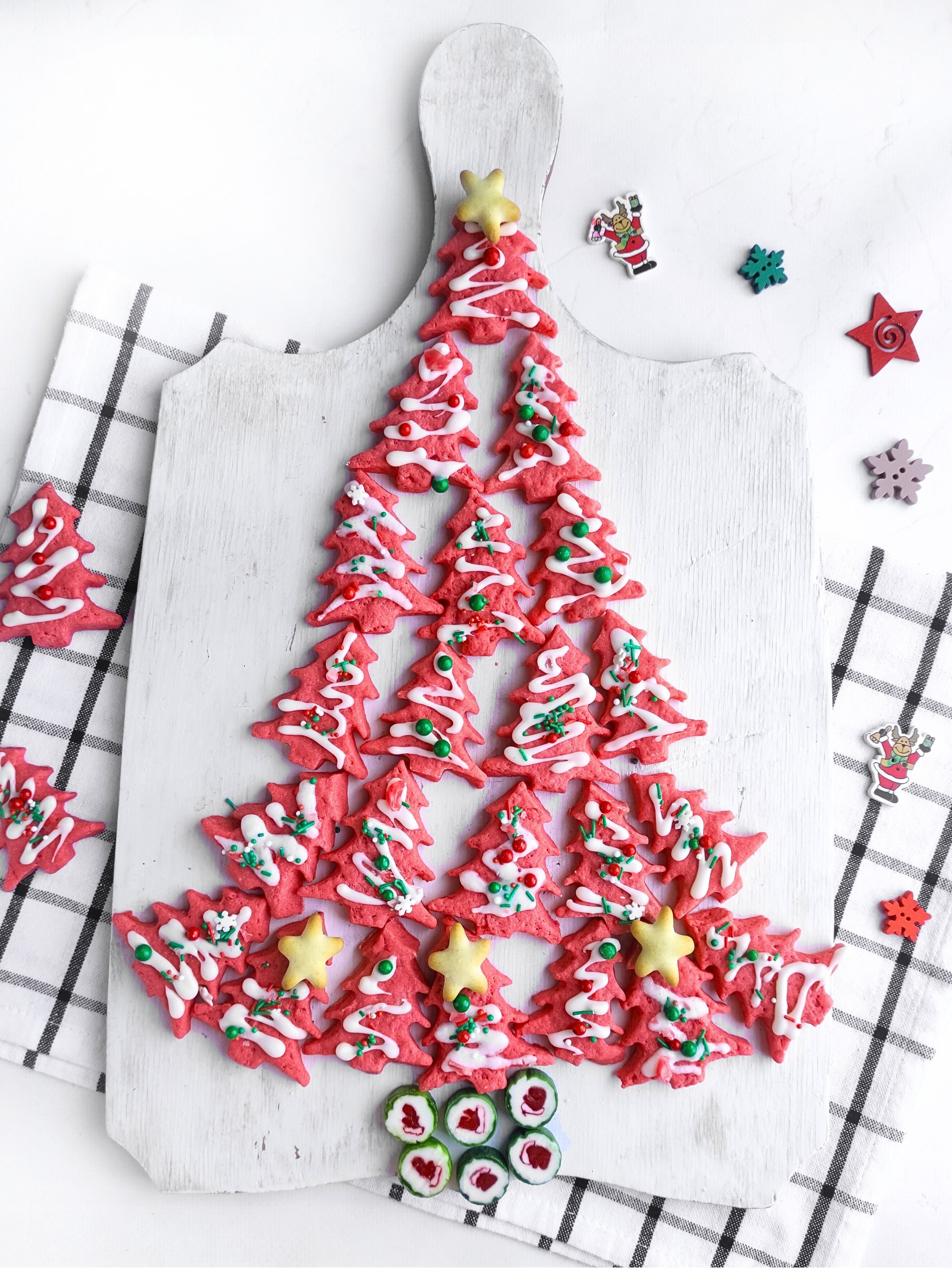 Red Velvet White Chocolate Cookies (Christmas Edition)