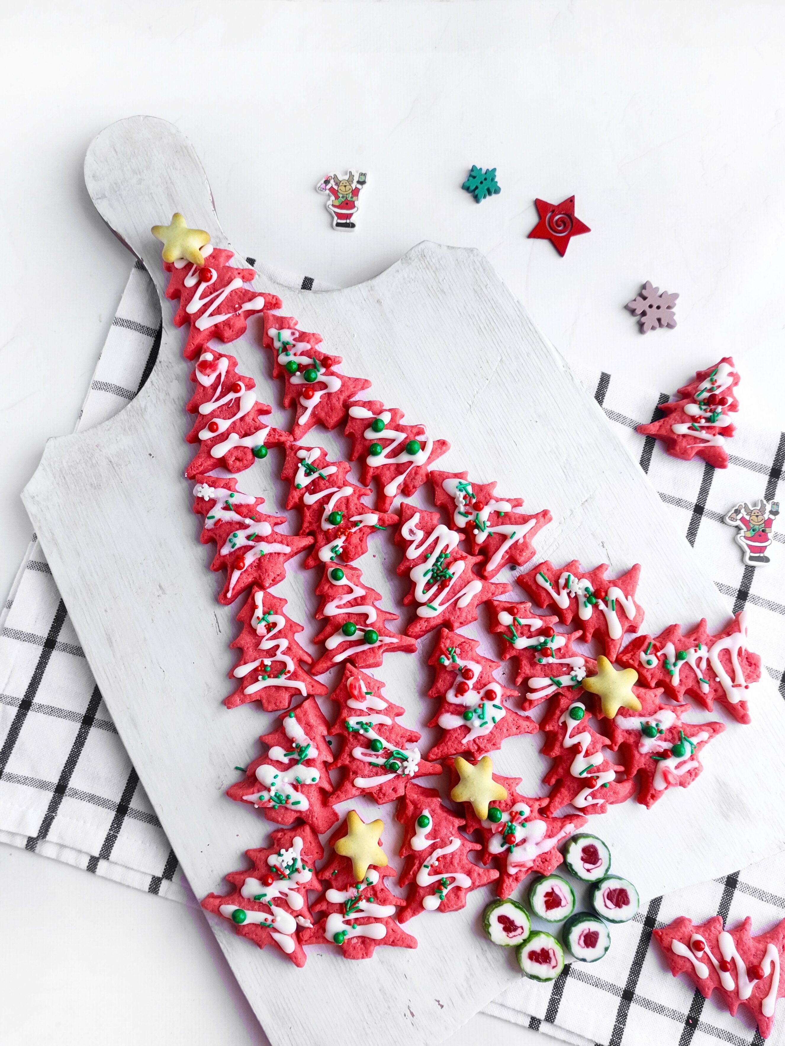 Red Velvet White Chocolate Cookies (Christmas Edition)