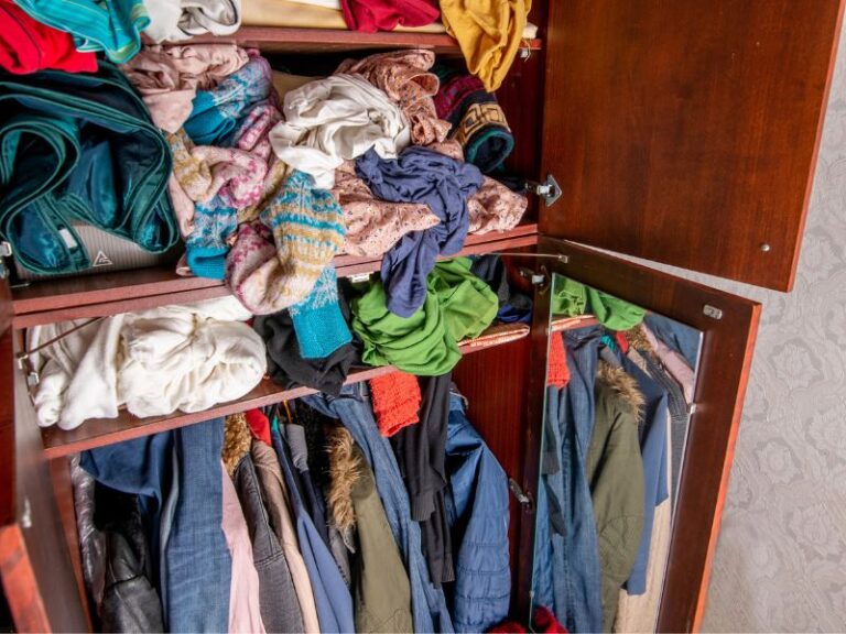63 Things sitting in your closet that you can declutter today