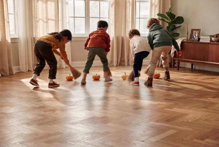 27 Thanksgiving Minute to Win It games for kids and teens